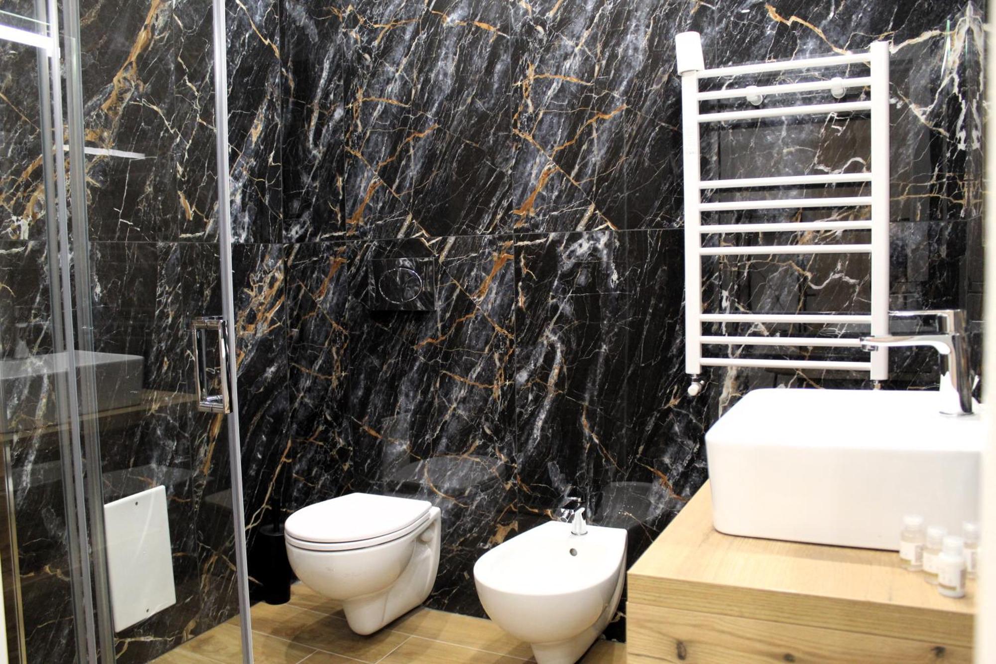 Blackwoody Contemporary Rooms - Napoli Centro Storico Exteriör bild